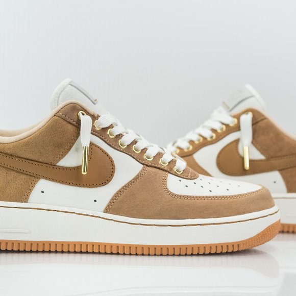 Nike PREMIUM SUEDE AF1s Air Force 1 Low - TOFFEE BROWN SAIL GUM - Customs - Picture 2 of 16